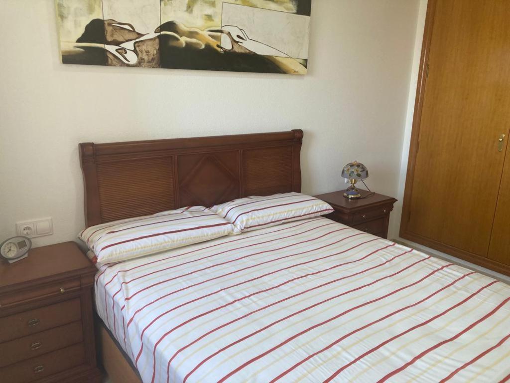 Apartamento Rascacielo bonito mirando al mar Benidorm Exterior foto