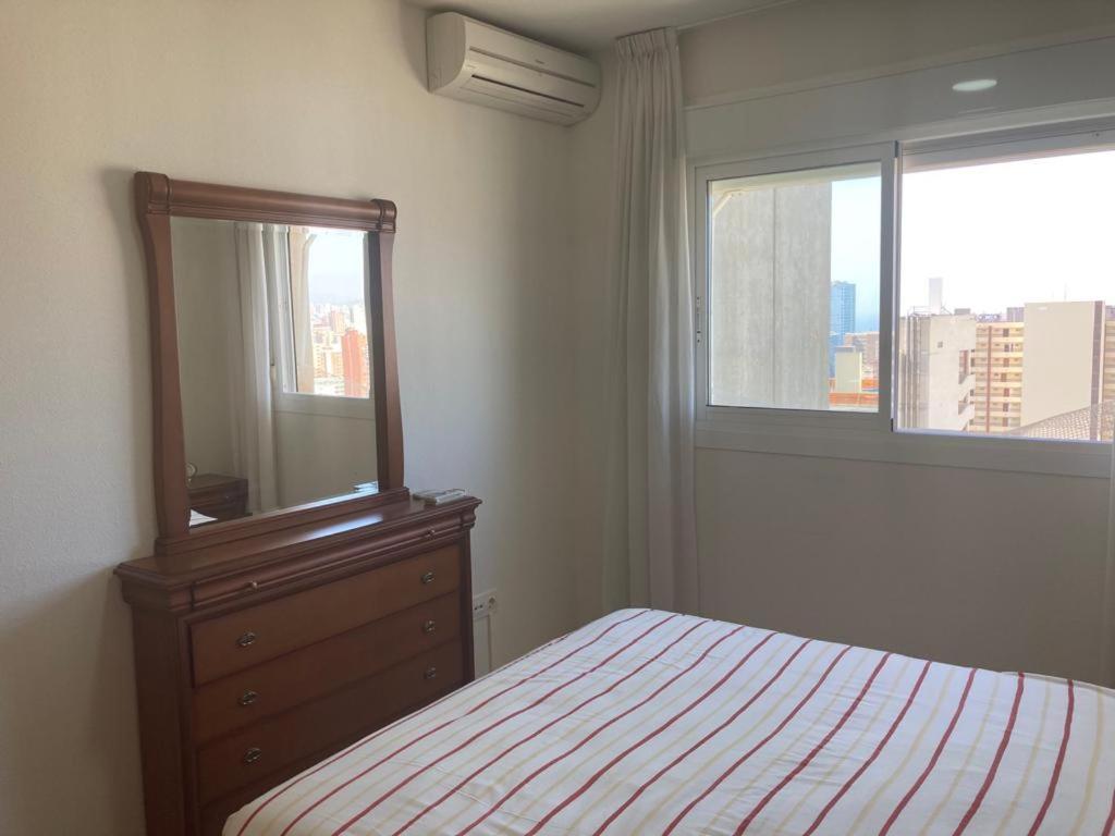 Apartamento Rascacielo bonito mirando al mar Benidorm Exterior foto